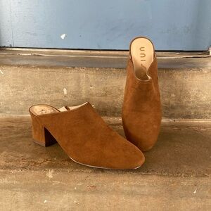 Unisa Tobacco Brown Suede Block Heel Mules